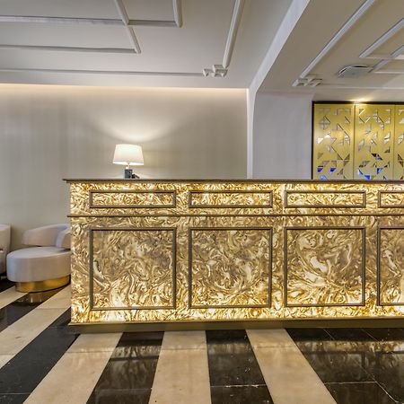 Hotel Borges Chiado Lisbon Bagian luar foto