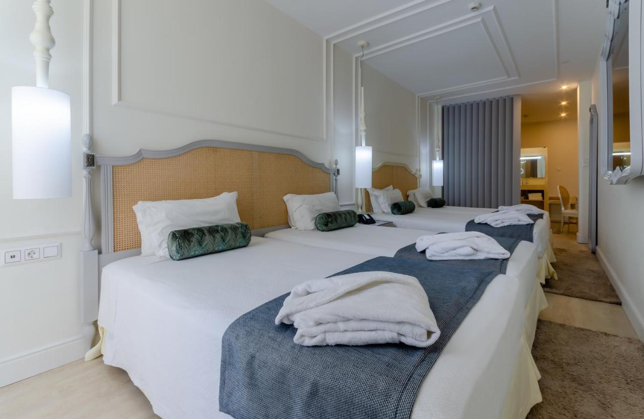 Hotel Borges Chiado Lisbon Bagian luar foto