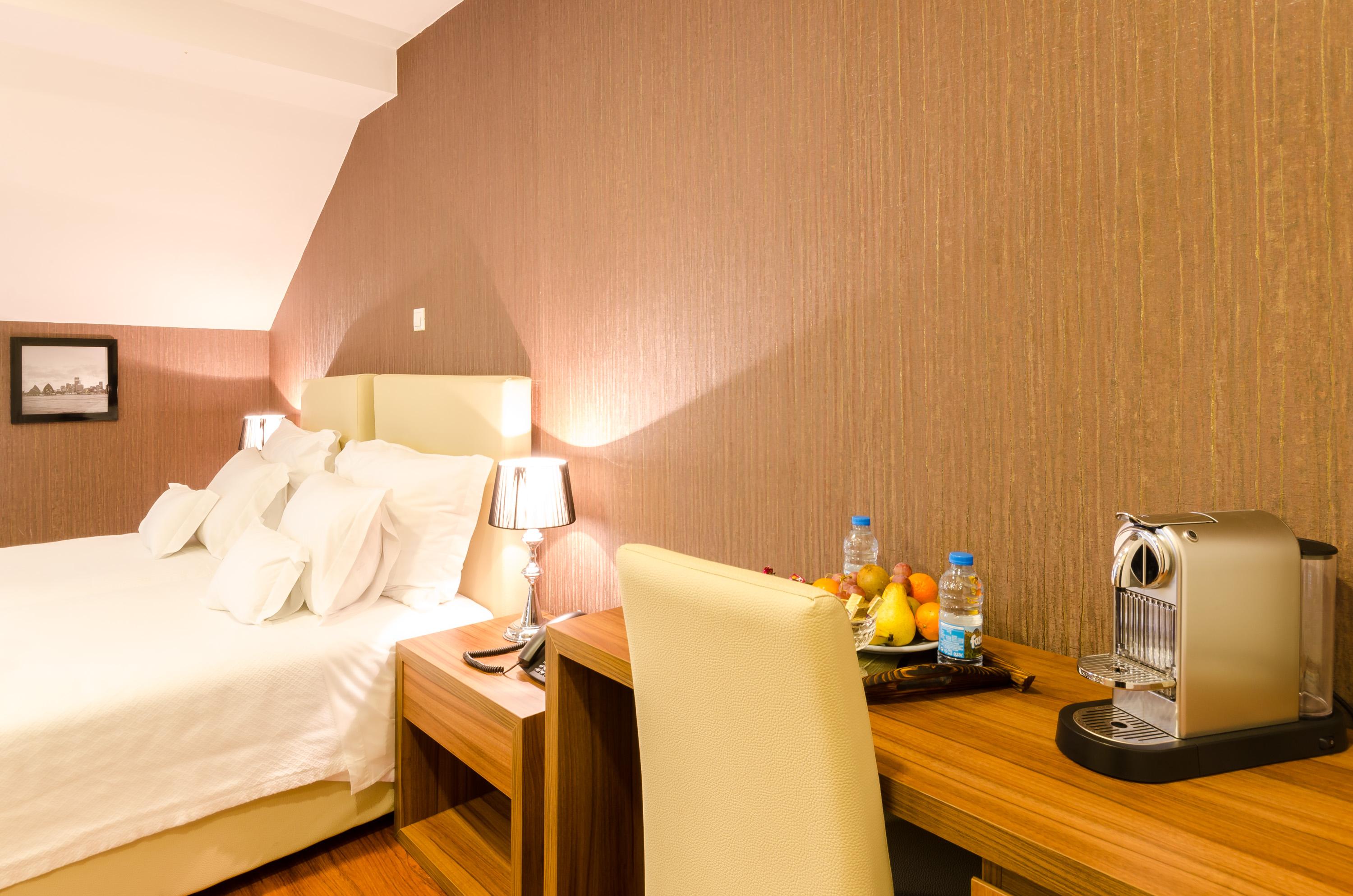 Hotel Borges Chiado Lisbon Bagian luar foto