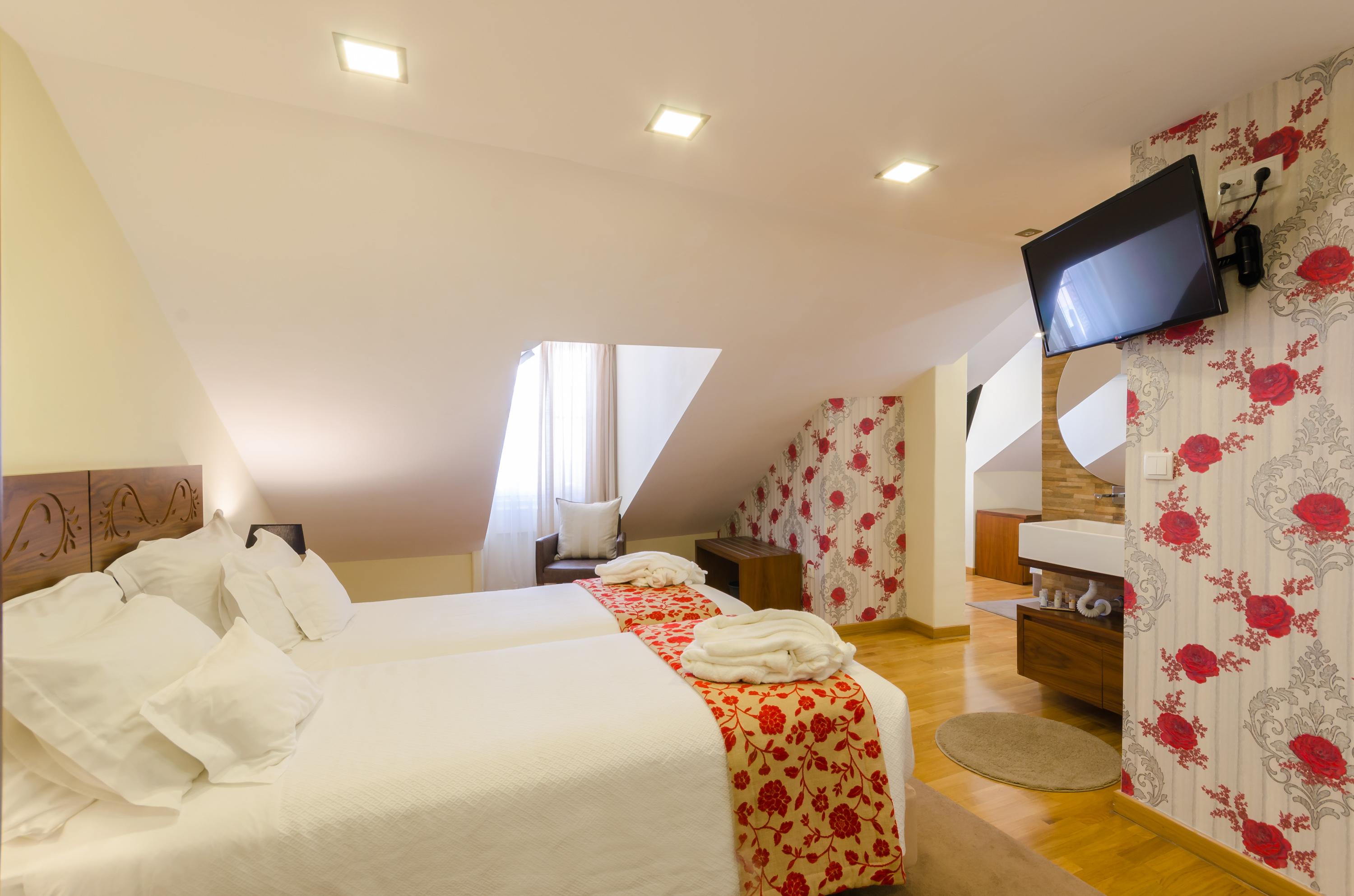 Hotel Borges Chiado Lisbon Bagian luar foto