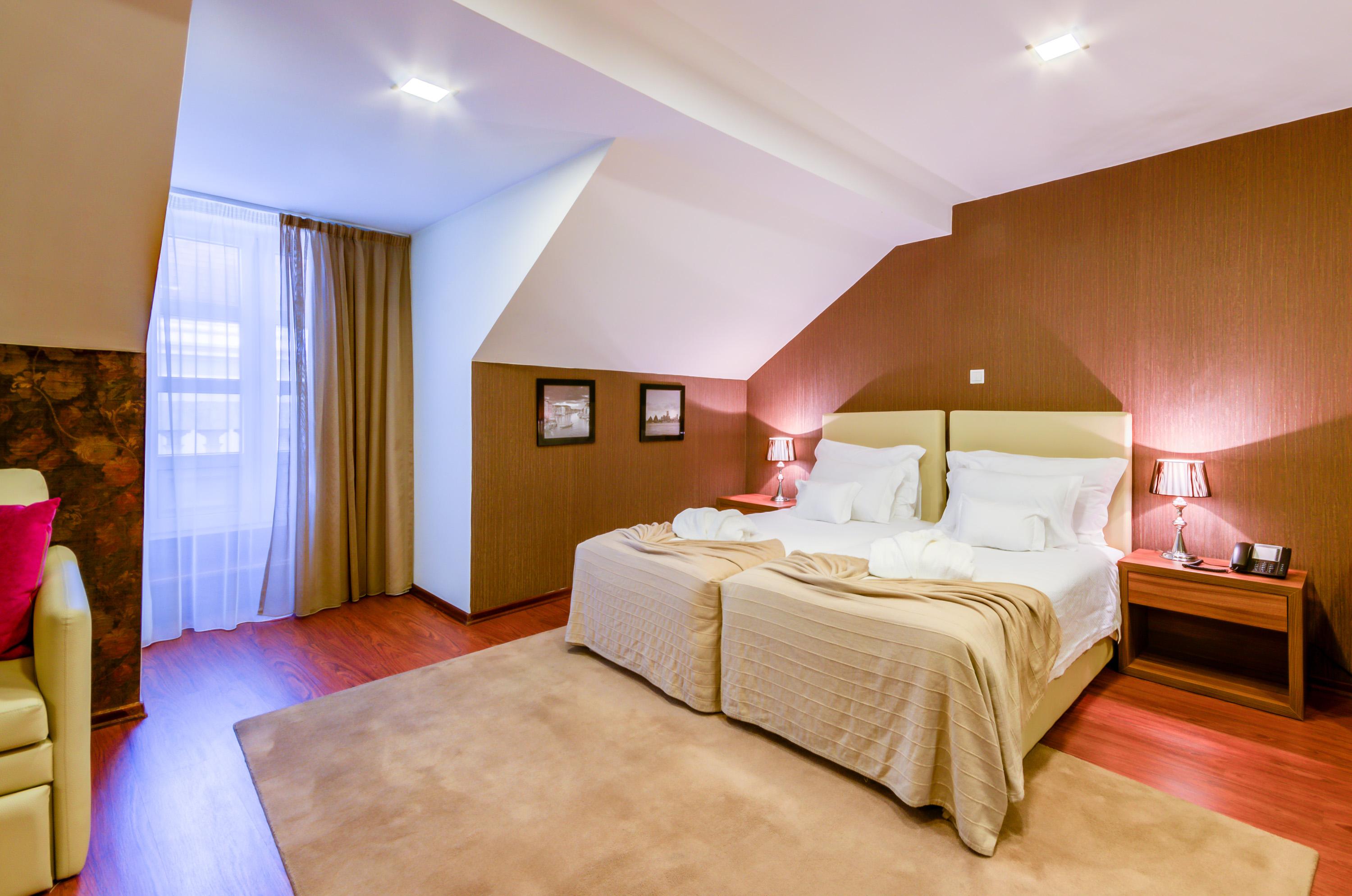 Hotel Borges Chiado Lisbon Bagian luar foto