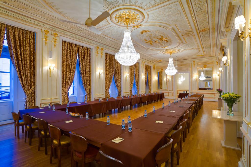 Hotel Borges Chiado Lisbon Bagian luar foto