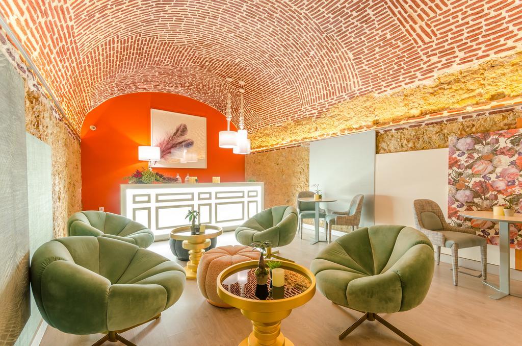 Hotel Borges Chiado Lisbon Bagian luar foto