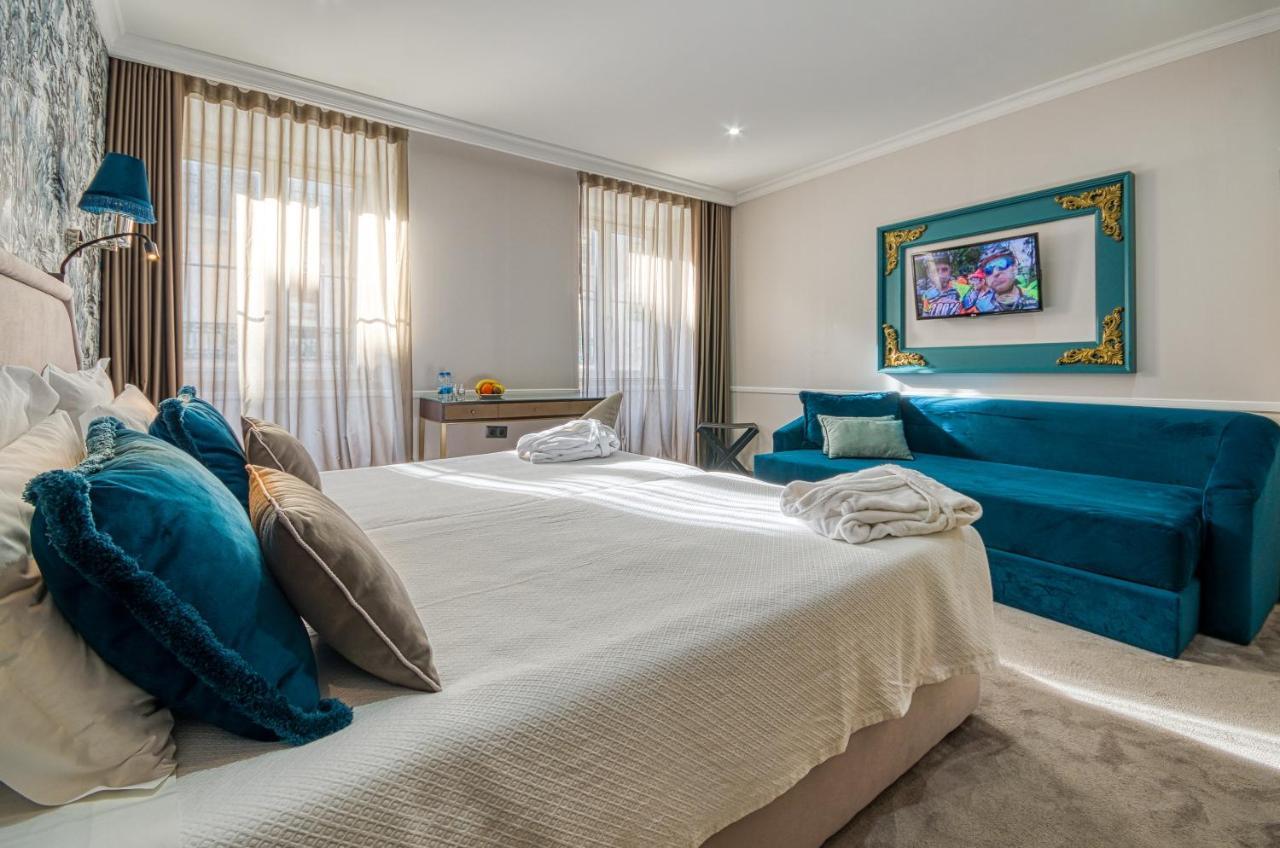 Hotel Borges Chiado Lisbon Bagian luar foto
